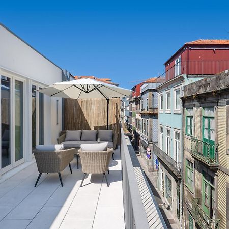 Host Wise - Luxurious Private Flats - Balcony Apartment Порто Стая снимка