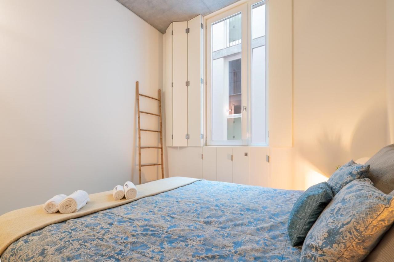 Host Wise - Luxurious Private Flats - Balcony Apartment Порто Екстериор снимка