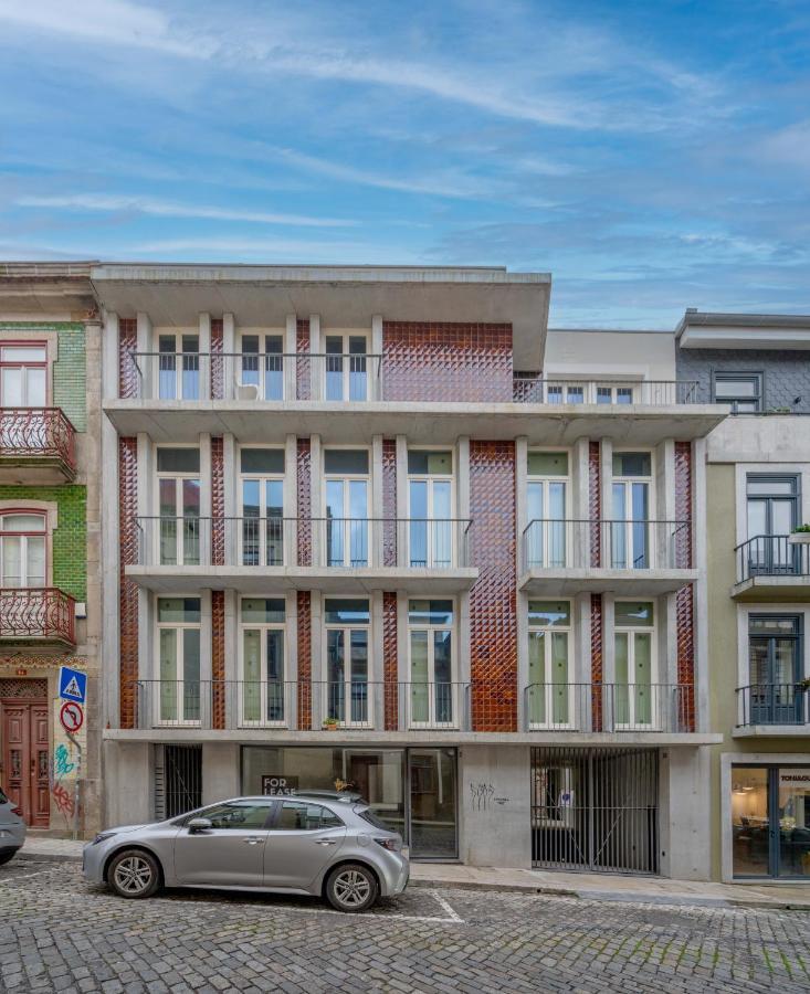 Host Wise - Luxurious Private Flats - Balcony Apartment Порто Екстериор снимка
