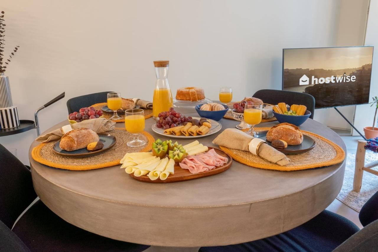 Host Wise - Luxurious Private Flats - Balcony Apartment Порто Екстериор снимка