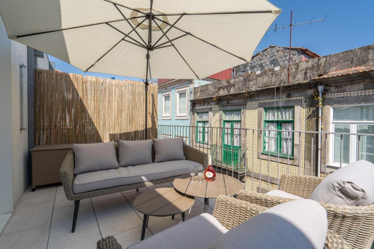 Host Wise - Luxurious Private Flats - Balcony Apartment Порто Екстериор снимка
